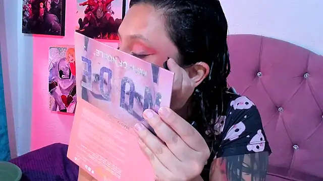 Snapshot of Mila_nixon02 chatting on 10, 11, 2025 Mila nixon02 online show from 10, 11, 2025