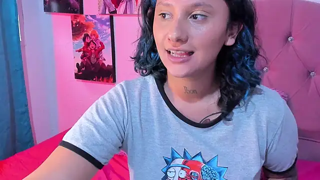 Snapshot of Mila_nixon02 chatting on 10, 5, 2026 Mila nixon02 online show from 10, 5, 2026