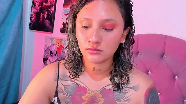 Snapshot of Mila_nixon02 chatting on 19, 9, 2025 Mila nixon02 online show from 19, 9, 2025