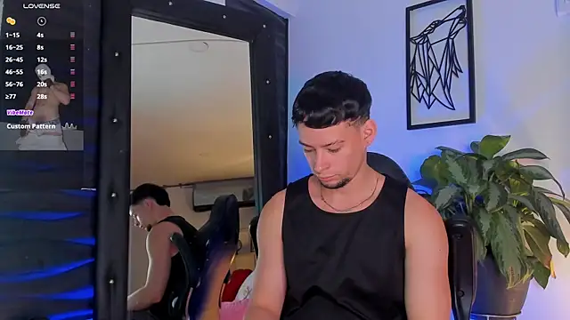 JadeSmiith  online show from 4, 11, 2025