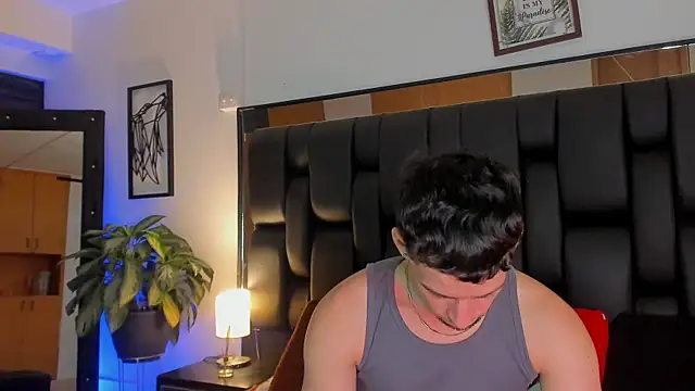 JadeSmiith  online show from 21, 10, 2025