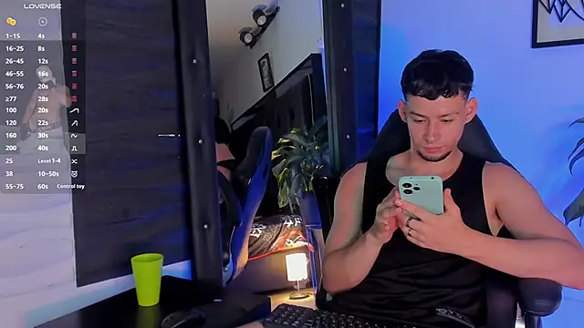 JadeSmiith  online show from 31, 10, 2025