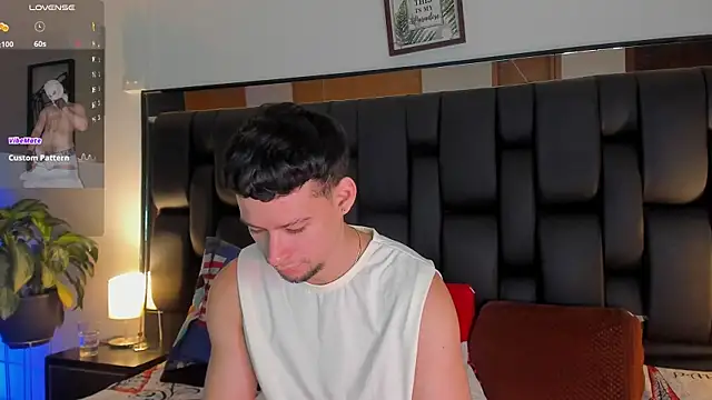 JadeSmiith  online show from 18, 10, 2025