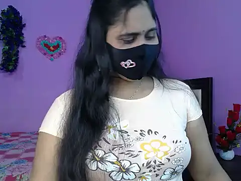 Hot Maleka online show from 6, 4, 2026