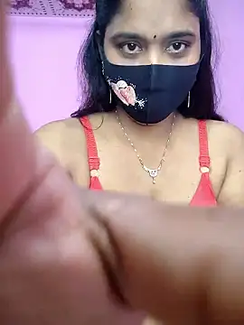 Hot Maleka online show from 6, 10, 2025