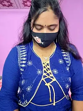 Hot Maleka online show from 6, 10, 2025