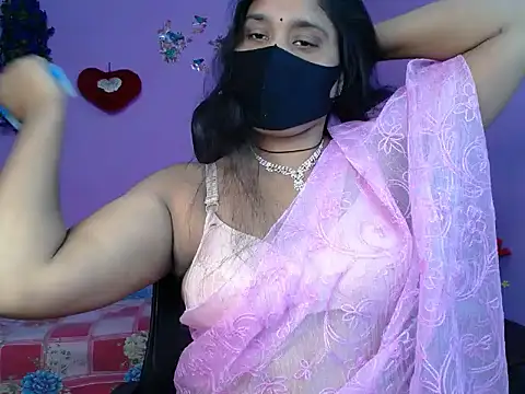 Snapshot of Hot_Maleka chatting on 9, 5, 2026 Hot Maleka online show from 9, 5, 2026