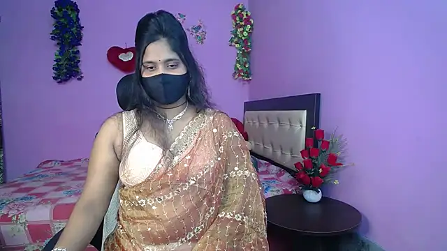 Snapshot of Hot_Maleka chatting on 7, 6, 2026 Hot Maleka online show from 7, 6, 2026