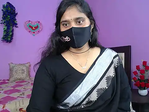 Hot Maleka online show from 8, 3, 2026