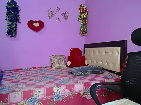 Hot Maleka online show from 20, 4, 2026