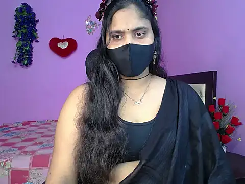 Snapshot of Hot_Maleka chatting on 13, 5, 2026 Hot Maleka online show from 13, 5, 2026