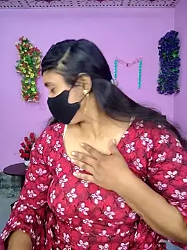 Hot Maleka online show from 8, 11, 2025