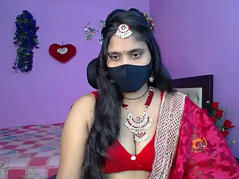 Snapshot of Hot_Maleka chatting on 12, 5, 2026 Hot Maleka online show from 12, 5, 2026