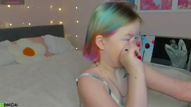 Snapshot of Sara_Robinson chatting on 1, 2, 2026 Sara Robinson online show from 1, 2, 2026