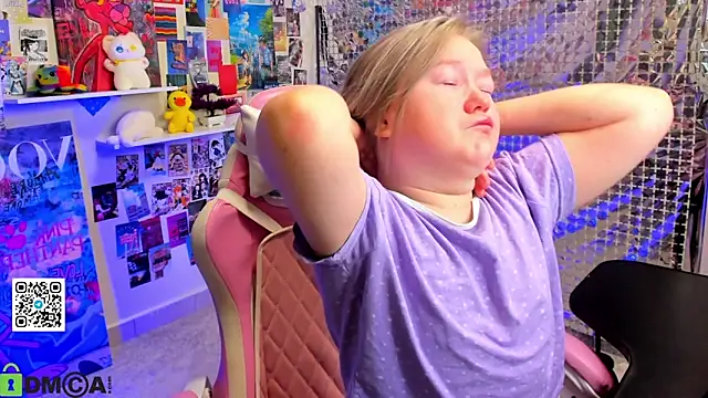 Sara Robinson online show from 6, 4, 2026