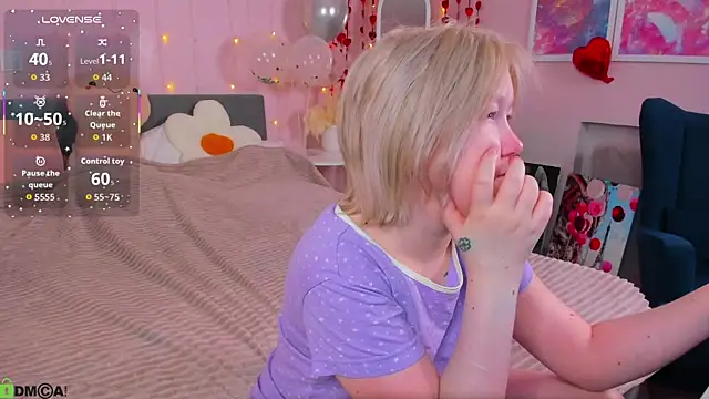 Snapshot of Sara_Robinson chatting on 25, 2, 2026 Sara Robinson online show from 25, 2, 2026