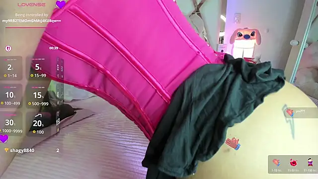 yourlilo24 online show from 19, 11, 2025