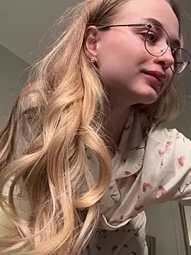 Snapshot of Tiffanyhunt chatting on 29, 5, 2026 Tiffanyhunt online show from 29, 5, 2026