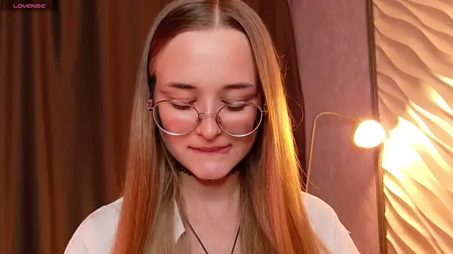 Tiffanyhunt online show from 21, 11, 2025