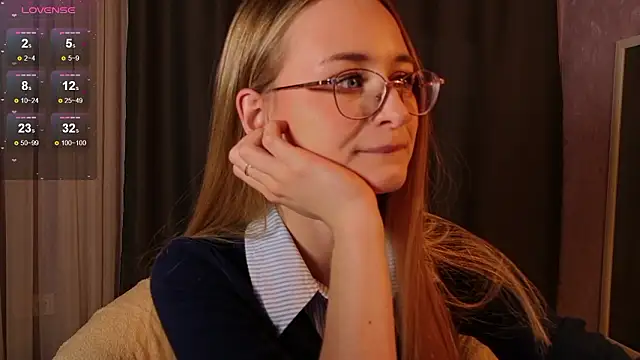 Tiffanyhunt online show from 10, 2, 2026