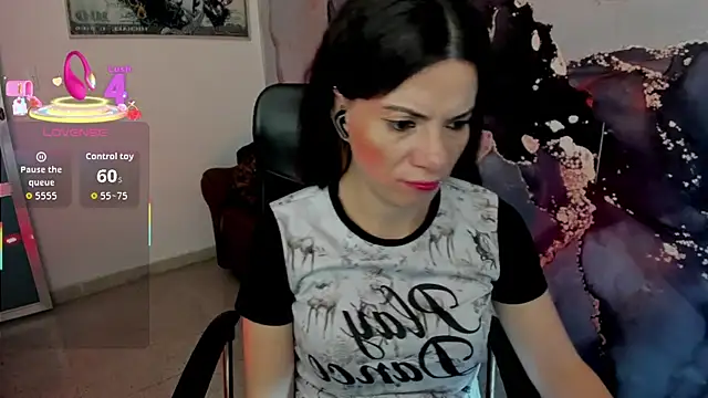 DanaaRey online show from 5, 12, 2025