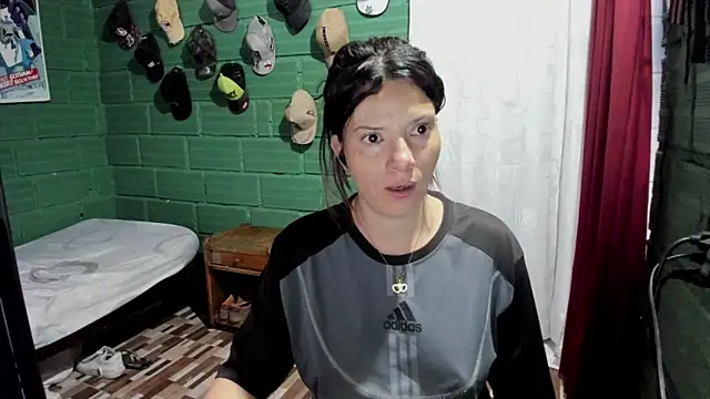 Snapshot of DanaaRey chatting on 24, 5, 2026 DanaaRey online show from 24, 5, 2026