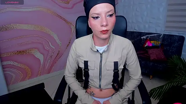 DanaaRey online show from 27, 2, 2025