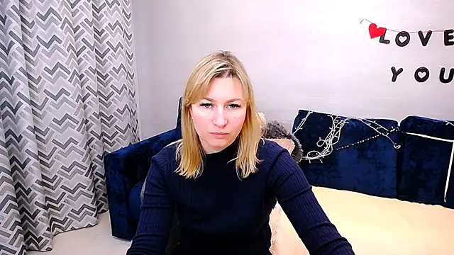 Snapshot of Incredible_Ariela chatting on 1, 5, 2026 Incredible Ariela online show from 1, 5, 2026