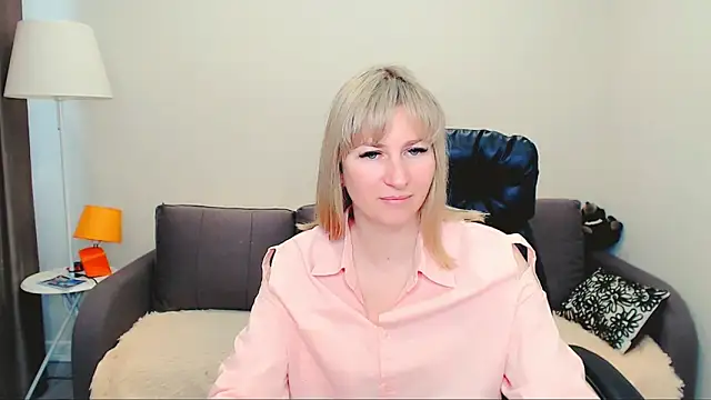 Snapshot of Incredible_Ariela chatting on 17, 6, 2026 Incredible Ariela online show from 17, 6, 2026