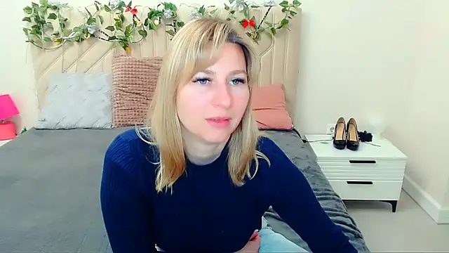 Snapshot of Incredible_Ariela chatting on 5, 5, 2026 Incredible Ariela online show from 5, 5, 2026