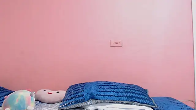 Vicky Love  online show from 12, 1, 2026