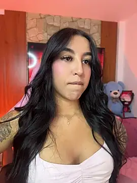 Tamara Roberts1 online show from 10, 7, 2026