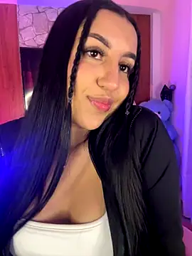 Snapshot of Tamara_Roberts1 chatting on 18, 11, 2025 Tamara Roberts1 online show from 18, 11, 2025