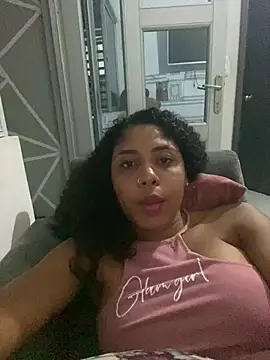 Snapshot of charlotteone chatting on 18, 2, 2025 charlotteone online show from 18, 2, 2025
