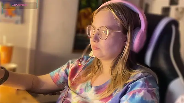 Snapshot of JacyWinslat chatting on 22, 9, 2025 JacyWinslat online show from 22, 9, 2025