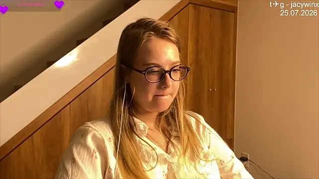 JacyWinslat online show from 25, 7, 2026