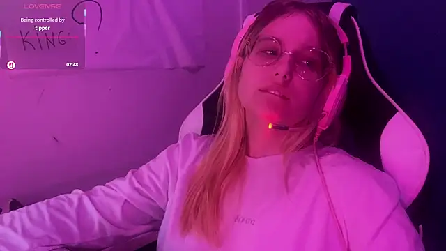 Snapshot of JacyWinslat chatting on 18, 3, 2025 JacyWinslat online show from 18, 3, 2025