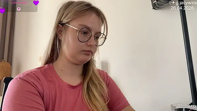 JacyWinslat online show from 26, 4, 2026