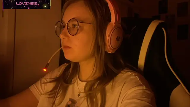 Snapshot of JacyWinslat chatting on 1, 10, 2025 JacyWinslat online show from 1, 10, 2025