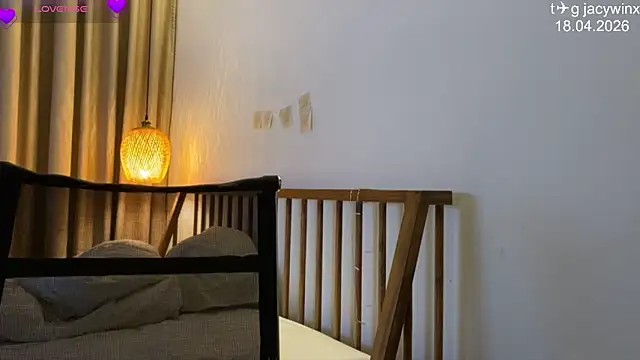 JacyWinslat online show from 19, 4, 2026