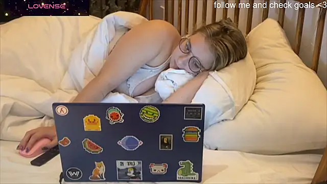 JacyWinslat online show from 11, 1, 2026