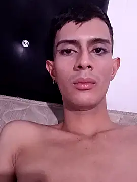 DOMINANTE KLOE  online show from 28, 2, 2025