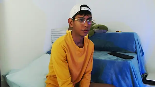 Nick Collins18 online show from 30, 10, 2025