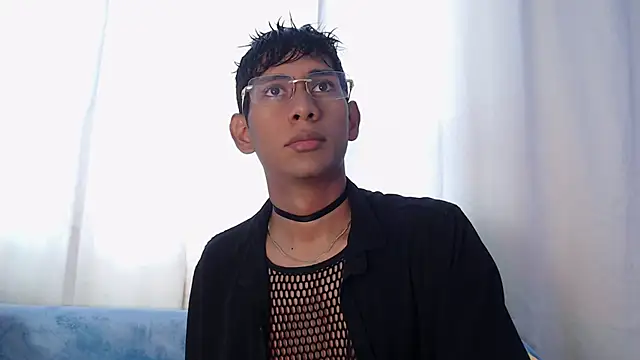 Nick Collins18 online show from 19, 11, 2025