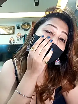 Cute-mona online show from 4, 2, 2026