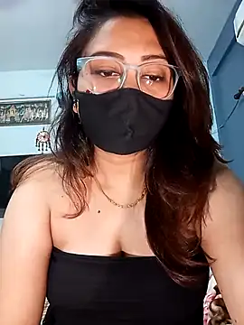 Cute-mona online show from 25, 2, 2025