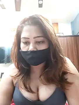 Cute-mona online show from 10, 2, 2026