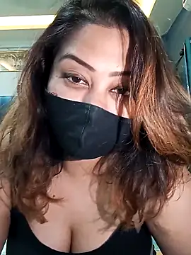 Cute-mona online show from 10, 4, 2026