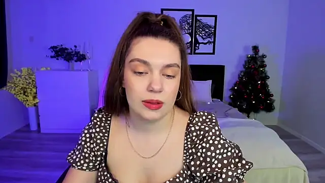 DaniellaLovely online show from 12, 1, 2025