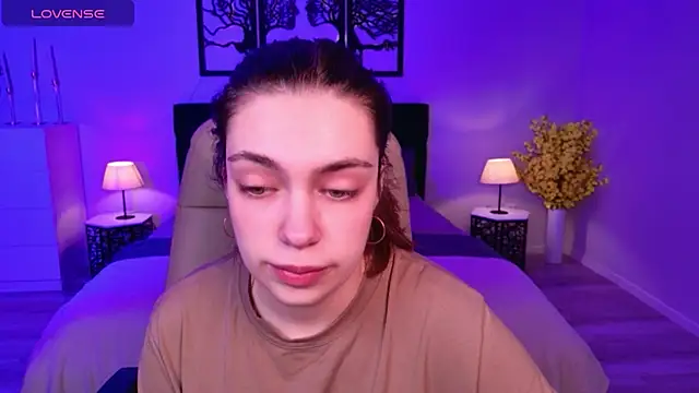 DaniellaLovely online show from 13, 11, 2025